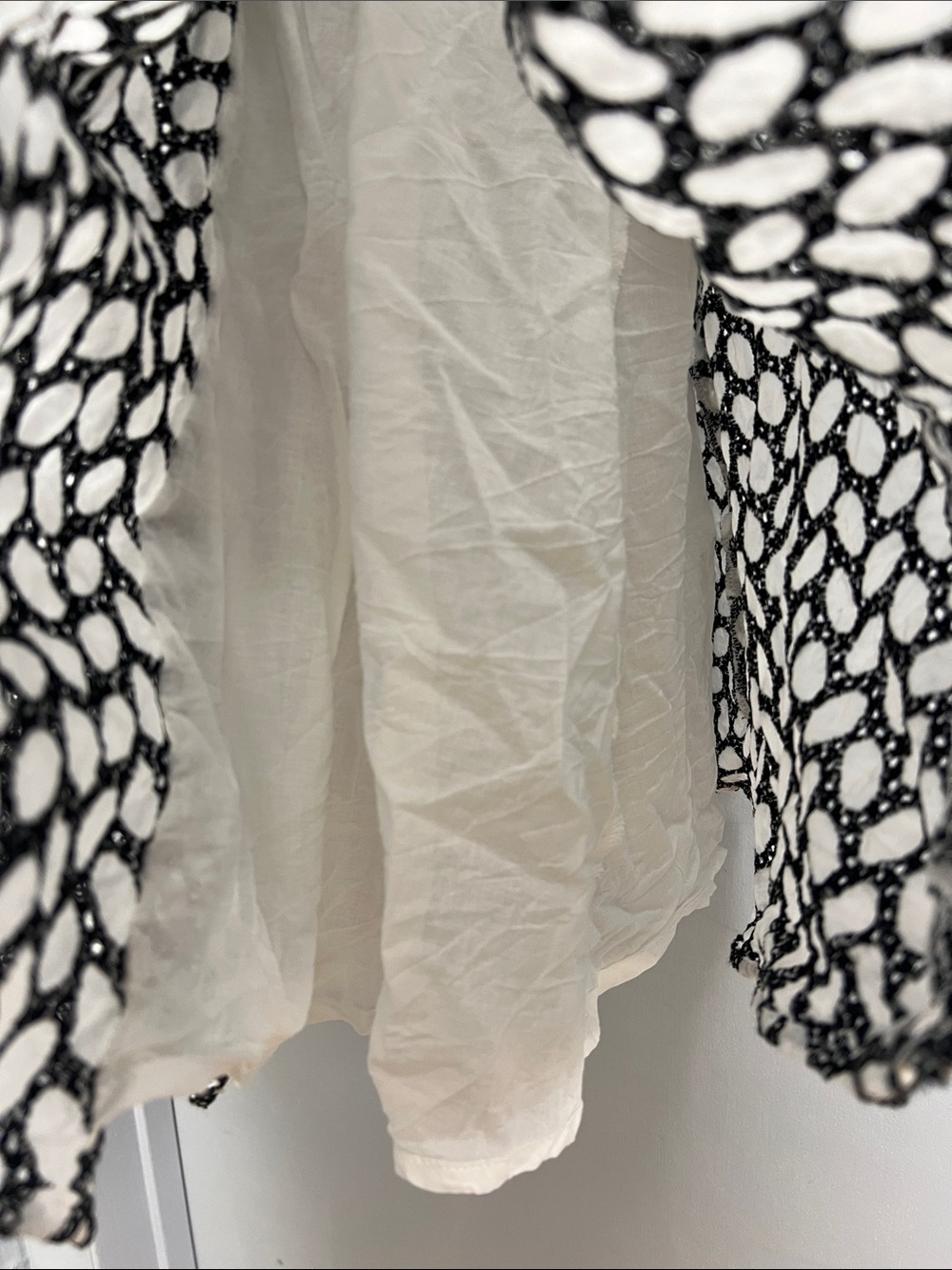 Calvin Klein Eyelet Shirt Dress Size 10 Black & White Belted Cotton Dress - Picture 2 of 13